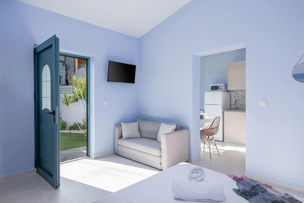 M City Apartments, Garden 1 Chania  Ngoại thất bức ảnh